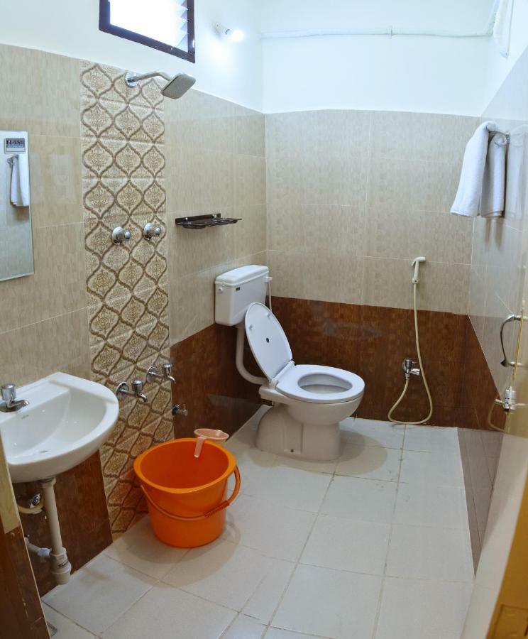 Siva Residency Hotell Mahabalipuram Exteriör bild